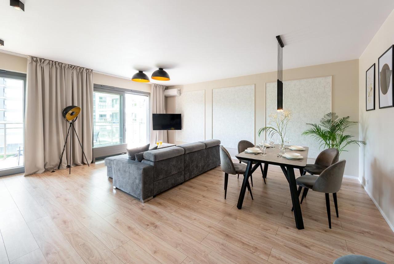 Apartamenty-wroc River Point