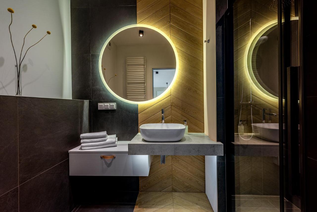 Apartamenty-wroc River Point